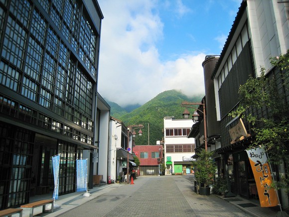 初夏の富山 6 宇奈月温泉街をぶらぶら La Mer Bleu 初夏の富山 6 宇奈月温泉街をぶらぶら La Mer Bleu