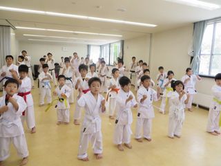 日曜空手 新琴似・新川教室_c0118332_14135775.jpg