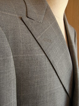 ~ウィンドウペン&グレンプレイド~ 格子柄のスーツたち 【Sartoria iwate】編_c0177259_20465746.jpg