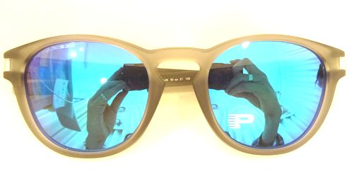 OAKLEY-オークリー- NEWサングラス LATCH™ NEWカラー ご紹介します! by 甲府店 _f0076925_15523389.jpg