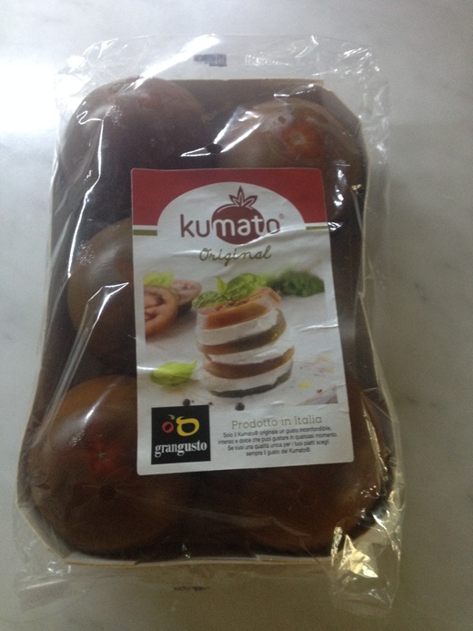 クマトのカプレーゼ_a0136671_1474366.jpg