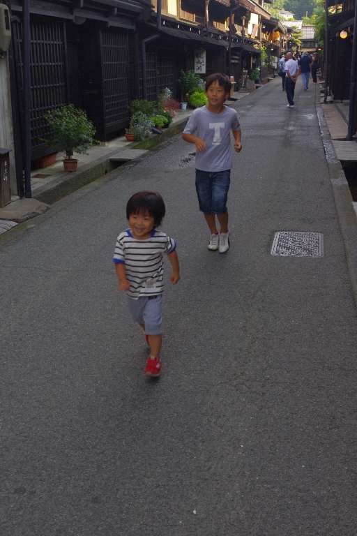 飛騨高山の旅(1日目)_c0113733_2342370.jpg