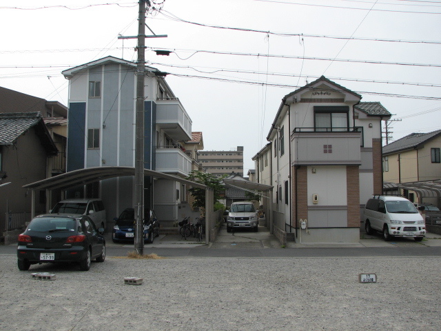 e0295037_07565380.jpg