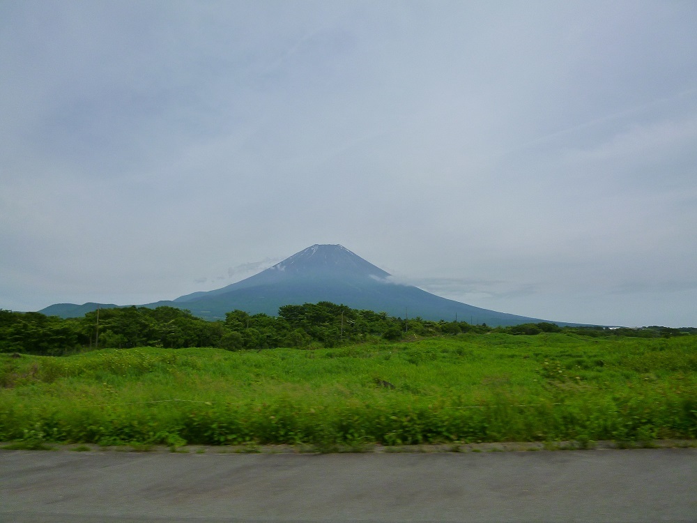 お昼はサントリー　お土産はワイン_c0294553_17140062.jpg