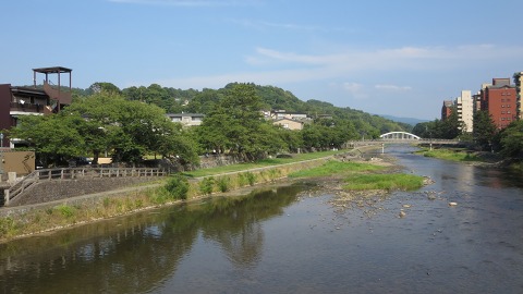 e0202031_21115930.jpg