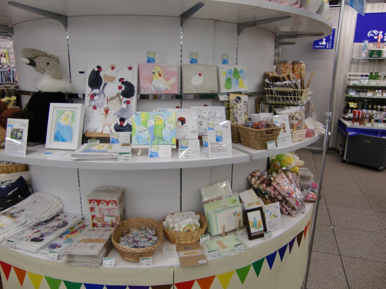 東急ハンズ三宮店 インコと鳥の雑貨展 2日目の様子_d0322493_0293352.jpg