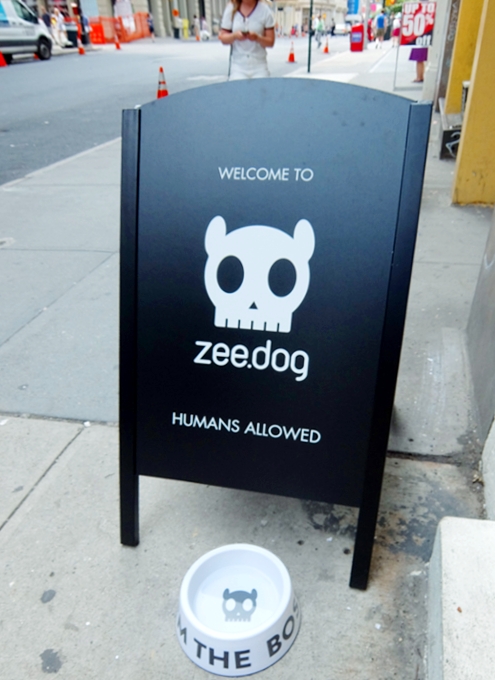 クラウドファンディングから生まれたお洒落なワンちゃん向けグッズ専門店、Zee.dog_b0007805_428185.jpg