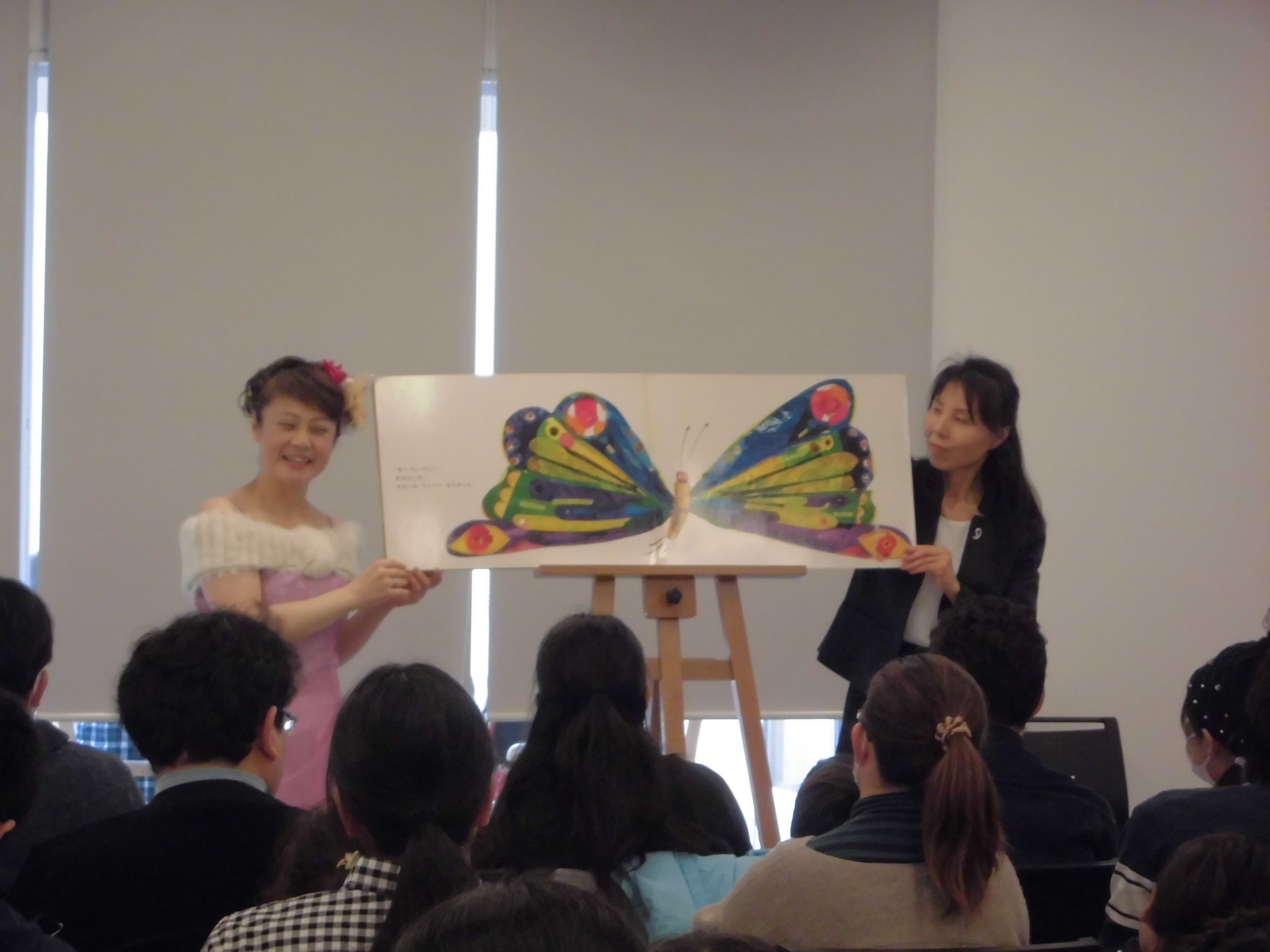 セルフマガジン作成中2 歌い手菅野千恵のaround Me セルフマガジン作成中2 歌い手菅野千恵のaround Me