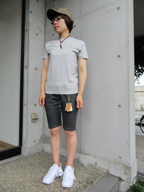 定番の・・王道の・・・SIMPLEな。。。LACOSTE SOLID CRUE TEE!★!_d0152280_141059.jpg