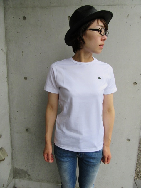 定番の・・王道の・・・SIMPLEな。。。LACOSTE SOLID CRUE TEE!★!_d0152280_164945.jpg