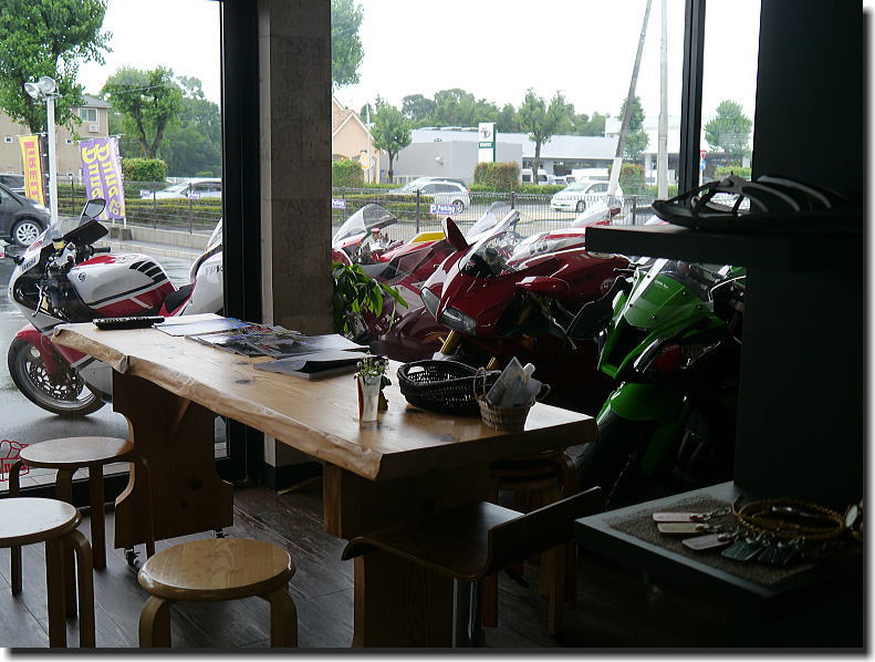 雨の日のDune★moto_f0178858_17493343.jpg