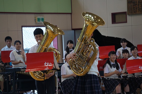 ２０１６親子ふれあい音楽会・岩田小学校にて・千寿の楽しい歴史_a0137997_1427068.jpg