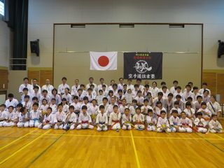 第18回住吉塾交流空手道大会_c0118332_2102397.jpg