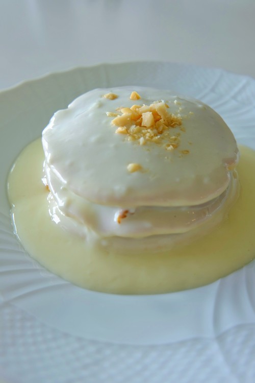 パンケーキ マカダミアナッツソース Wine Salon H パンケーキ マカダミアナッツソース Wine Salon H