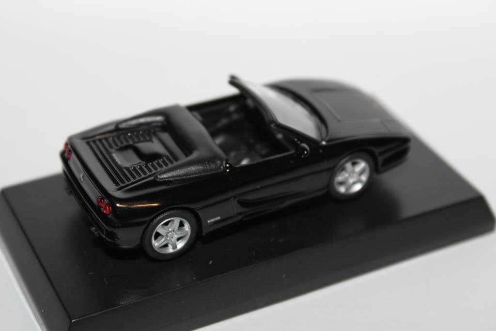 1/64 Kyosho Ferrari 5 F355 Spider_b0285587_739020.jpg