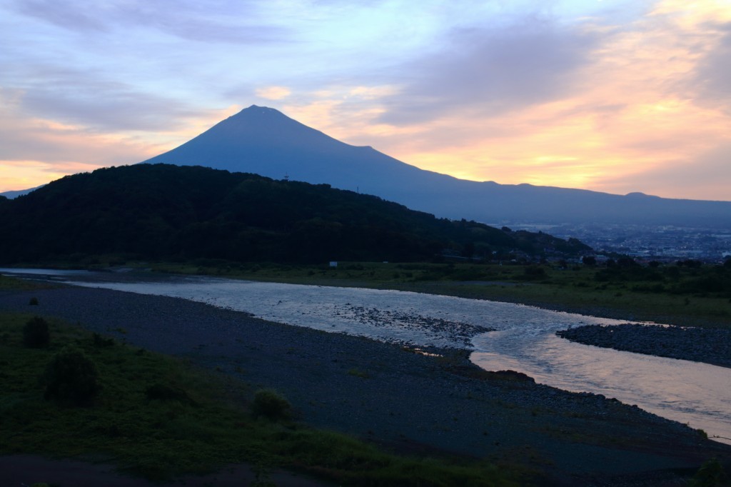 富士川の朝焼け～_a0188405_23404018.jpg