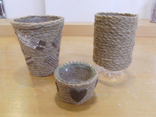 ペットボトル細工 ~ 麻紐のペンケース ~_e0222340_1528666.jpg