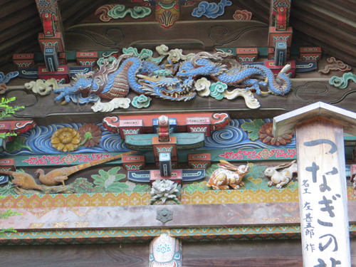 三峰神社と秩父神社へ_b0129807_17164976.jpg