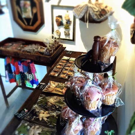 kuro* Exhibitionforêtおとぎの もりへ いらっしゃい10日間の展示が終了しました。/ぎゃらりーマドベ_a0251920_102886.jpg