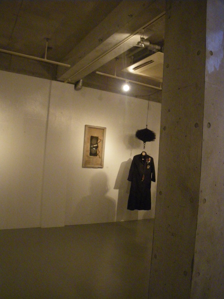 沖潤子展「gris gris」 : 布とお茶を巡る旅