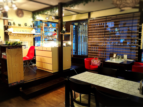ストーン&カフェ アンジュ_e0292546_01172997.jpg