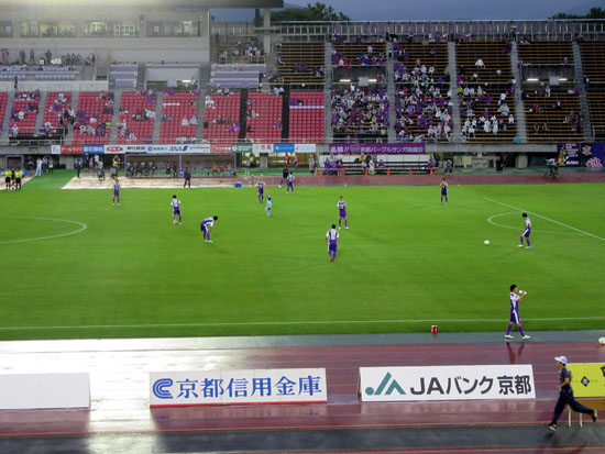 サッカー京都サンガ対熊本ロアッソ_e0048413_2332179.jpg