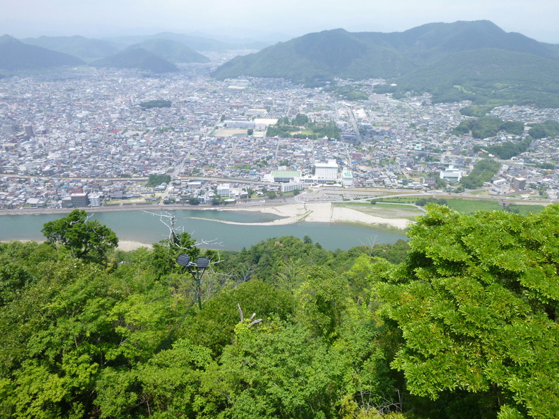 岐阜市の名峰　金華山・岐阜城に登る_d0170615_14105059.jpg