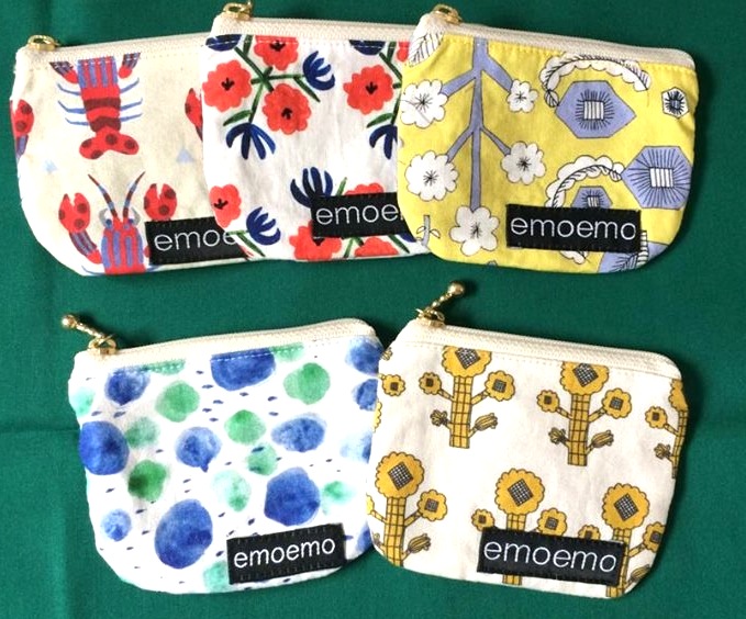 やっぱりザリガニ柄がかわいい!emoemo展示は7月1日から_f0129557_17532697.jpg