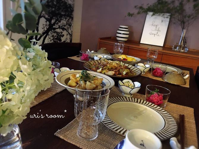 夏の寝室。肌触り最高のガーゼケット!そしてたまには大皿料理!_a0341288_00083680.jpg