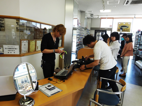 山形県内全域6チャンネル・TUYテレビユー山形テレビ番組「どよまん」に金栄堂出演! _c0003493_20482130.jpg