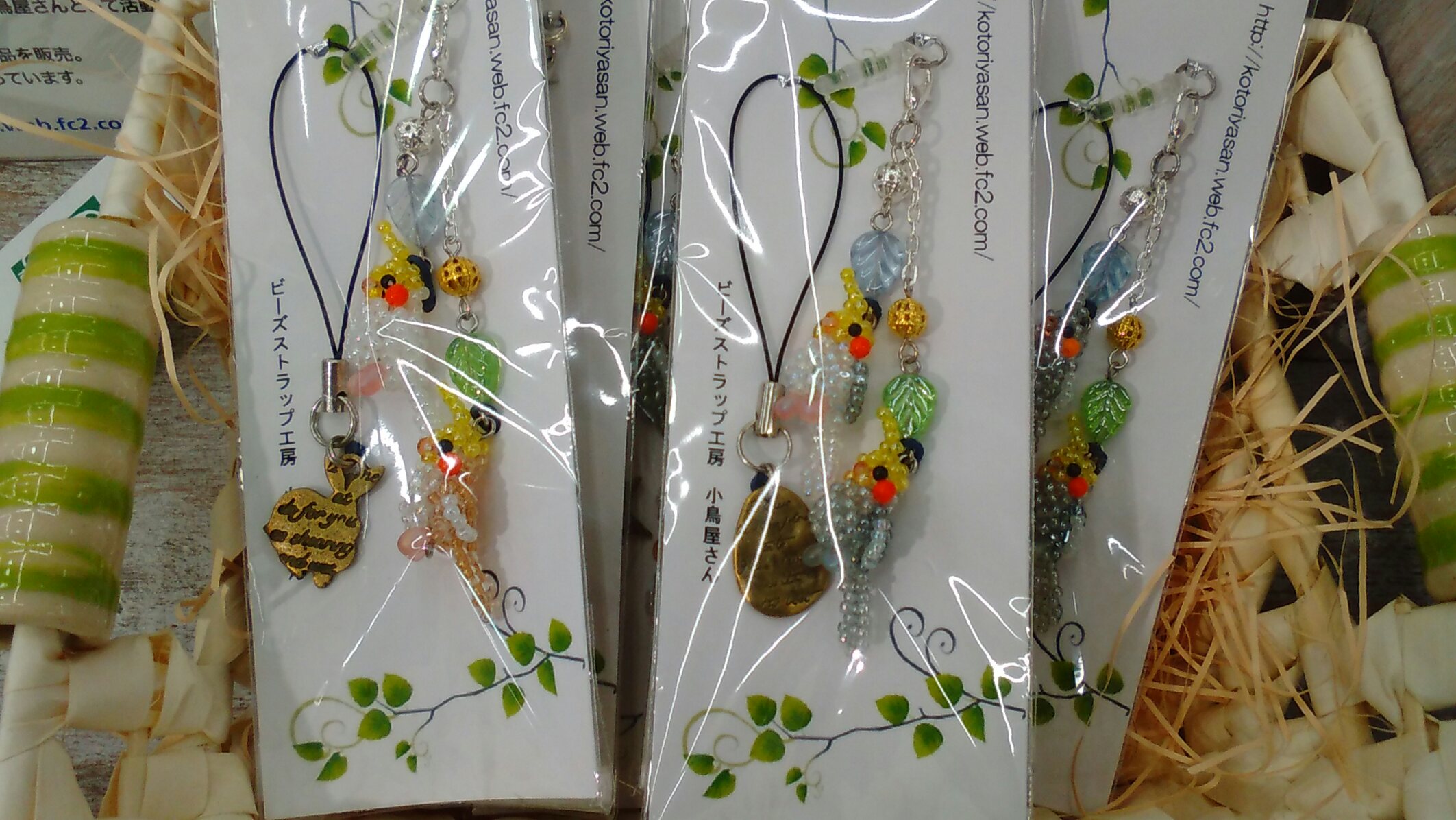 東急ハンズ三宮店インコと鳥の雑貨展7月2日練りきり販売_d0322493_0354814.jpg