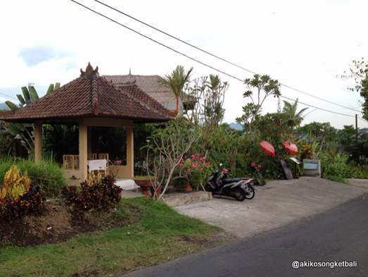 ラッダワルンでお食事をいたしました。Rad-Ha Warung_a0120328_21323478.jpg