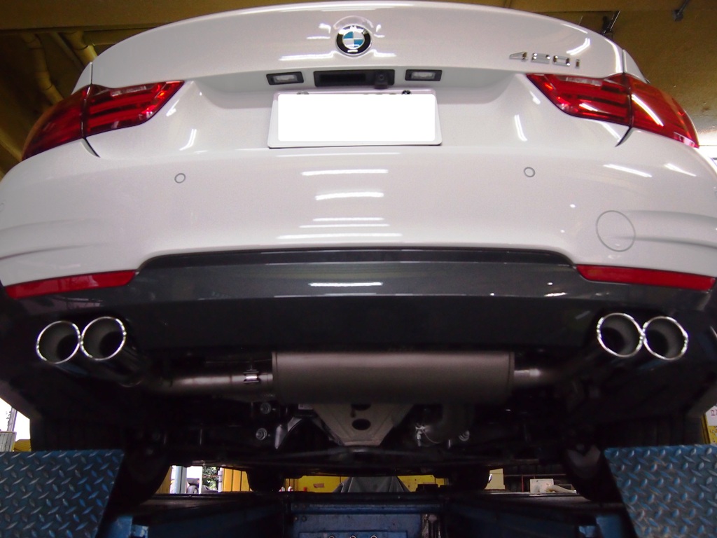 BMW・F36系420iグランクーペのマフラー交換。_e0188729_1862380.jpg