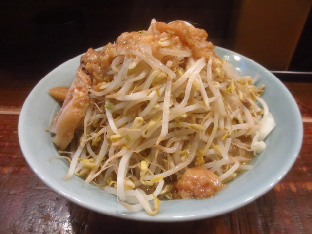 立川マシマシ で小ラーメン 90 冒険家ズリサン 立川マシマシ で小ラーメン 90 冒険家ズリサン