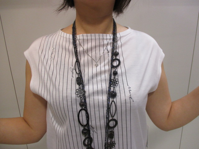 危ない女 うしろ姿32歳をめざして By カワナミヤ 危ない女 うしろ姿32歳をめざして By カワナミヤ