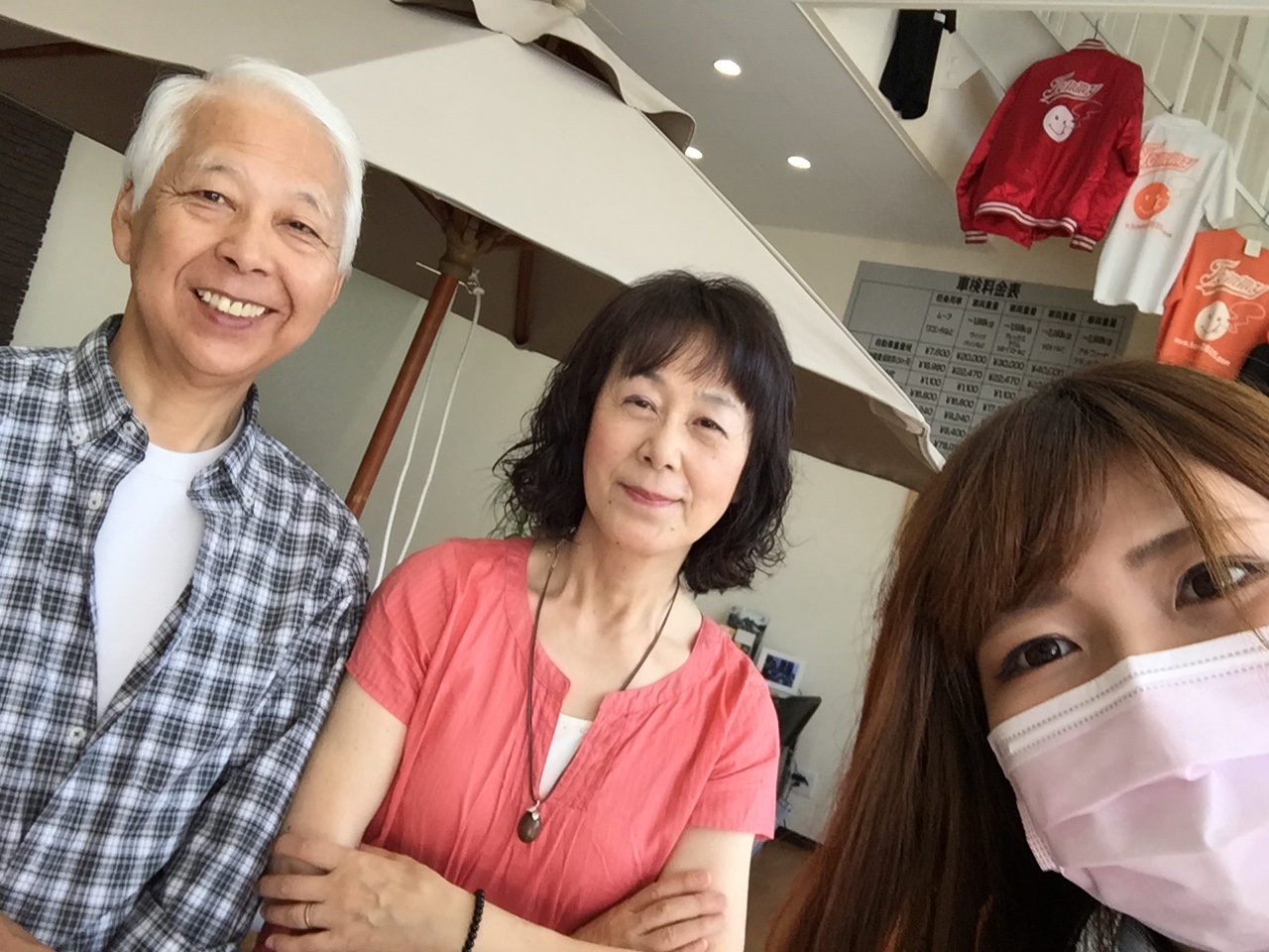 7月1日(金)今年も後半戦に突入!今日は元気にみんなでブログ♫ランクル・ハマーはTOMMYへ!_b0127002_17401544.jpg