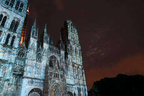 幻想美、夜のルーアンと大聖堂/ Cathédrale de lumière à Rouen_f0234936_35824100.jpg