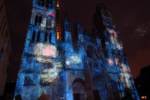 幻想美、夜のルーアンと大聖堂/ Cathédrale de lumière à Rouen_f0234936_3585174.jpg