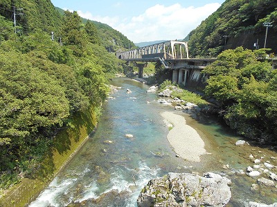 f0308898_10322150.jpg