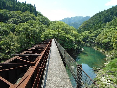 f0308898_1037388.jpg