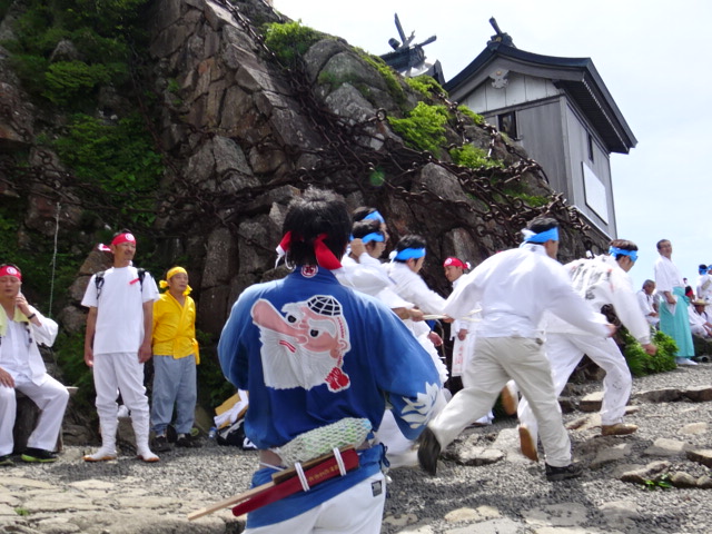 石鎚山お山開き3の鎖と頂上社弥山、天狗岳NO3…2016/7/1_f0231709_13173445.jpg