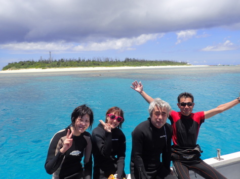 7月2日最高水納島と激混み青の洞窟_c0070933_23524779.jpg