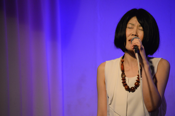 ライブ撮影~MIMOGYワンマンライブ写真アップ(北参道ストロボカフェ)_e0171573_18382894.jpg