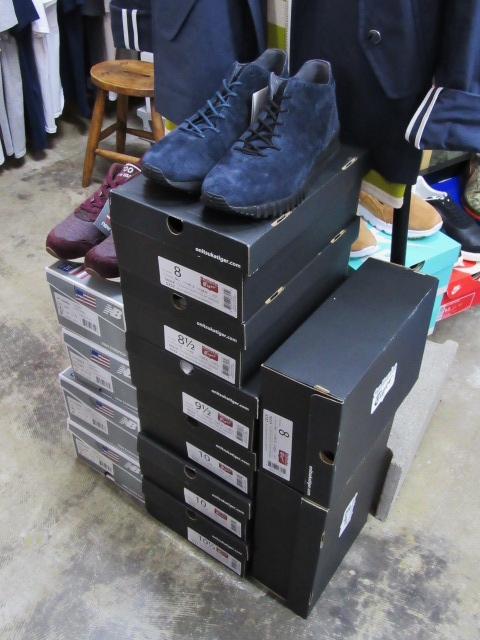 ASICS × PUBLISH BRAND ・・・ アメリカより、ようやく入荷しました!♪!_d0152280_8292936.jpg
