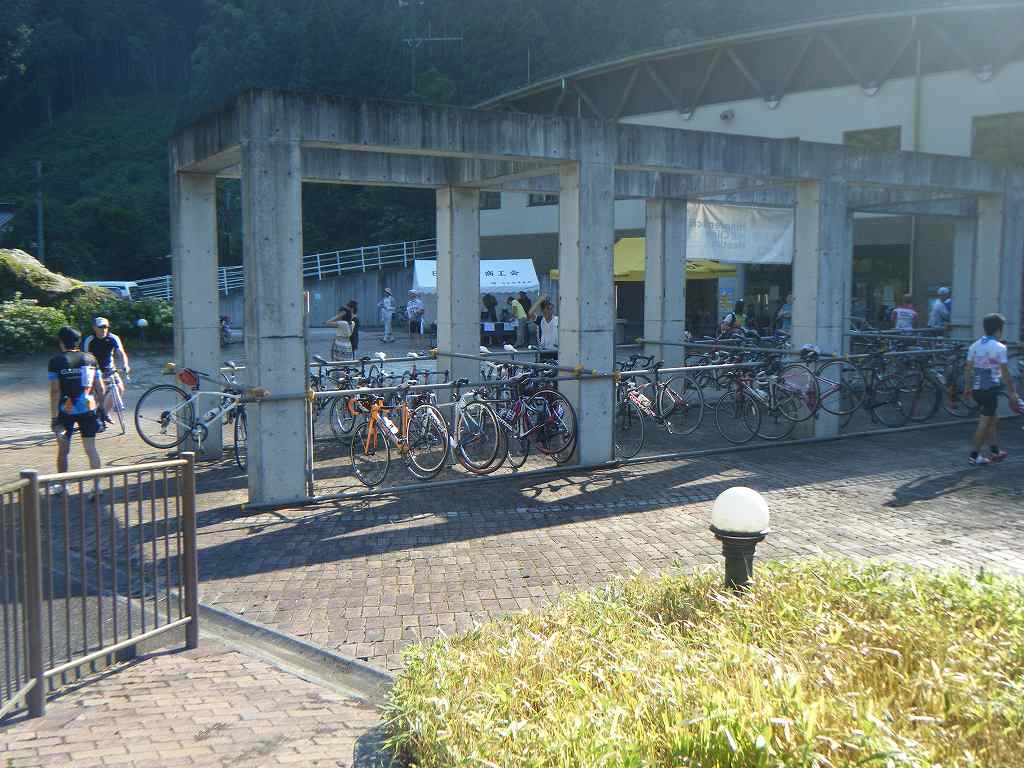 f0365685_2331180.jpg