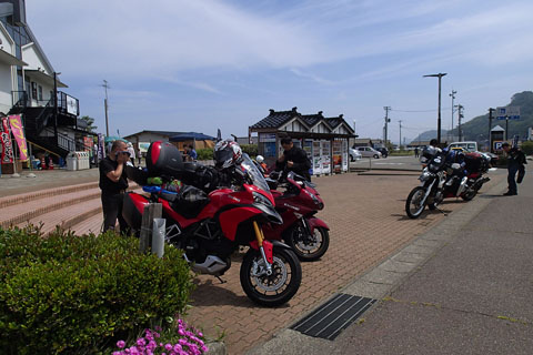 a0083760_07748.jpg