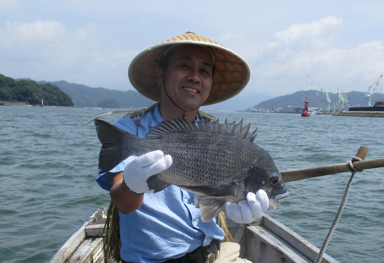 漁馬がゆく  海洋堂館長と釣り大会_e0142063_22302522.jpg