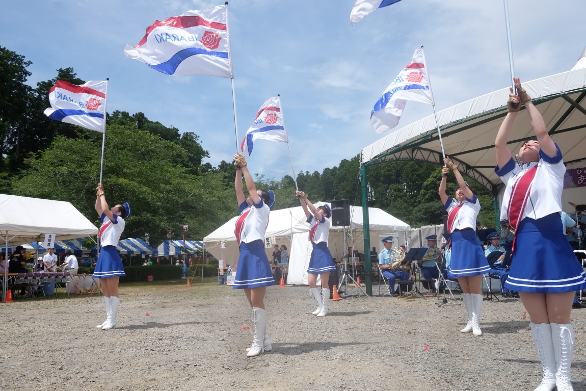 涸沼あじさい祭り １ 茨城県警察音楽隊 カラーガード隊 ２０１６ ０７ ０３ 常陸のt S Blog
