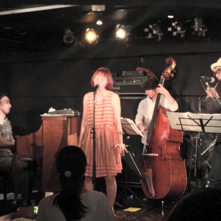 c0222996_2339587.jpg