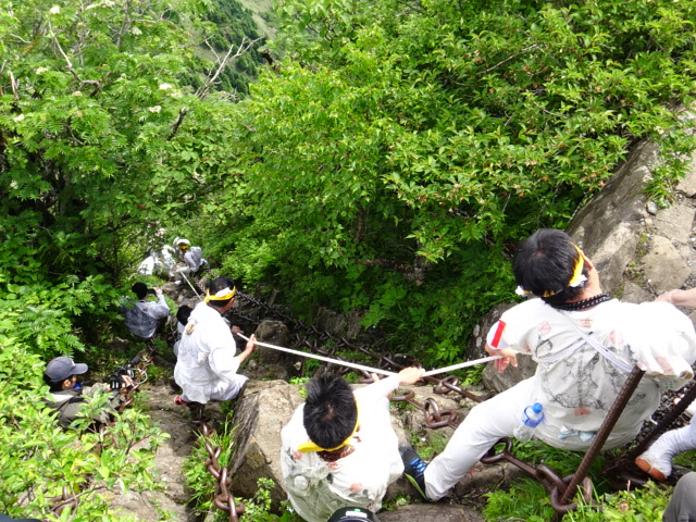 石鎚山お山開き3の鎖と頂上社弥山、天狗岳NO3…2016/7/1_f0231709_19435474.jpg